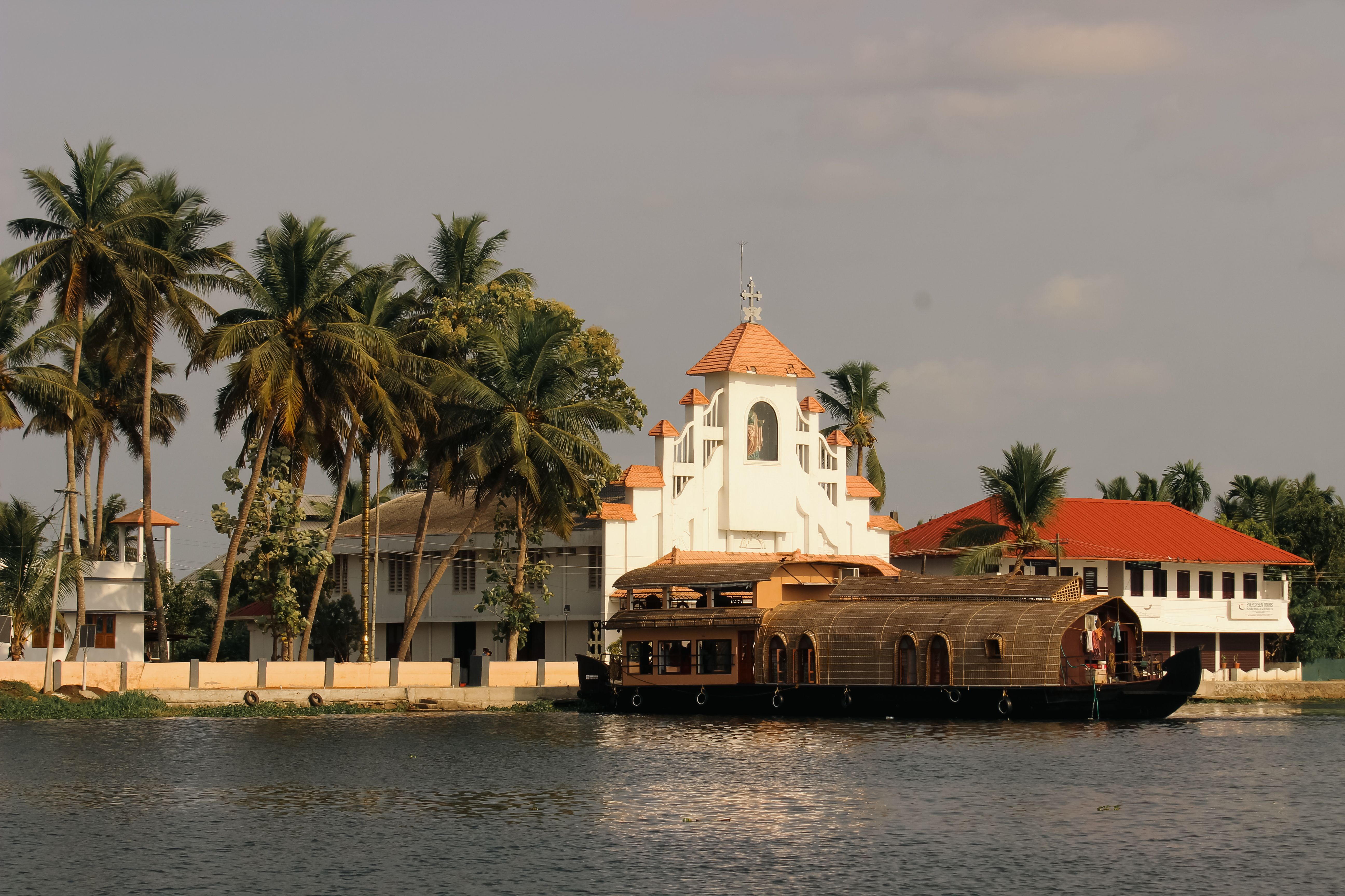 Top Things to Do in Kerala for an Unforgettable Holiday